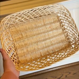 Wicker tray